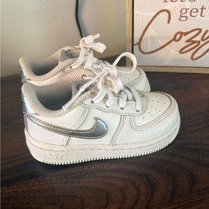 Nike Kids White and Silver Sneakers